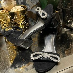 Dress shoes